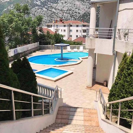 Roman Garden Apartment Risan Exteriér fotografie